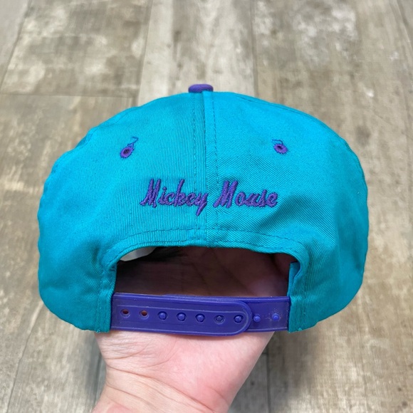 DISNEY Mickey Mouse Cartoon Retro Vintage 90s SnapBack Hat Teal Blue Purple Mens - Picture 4 of 6